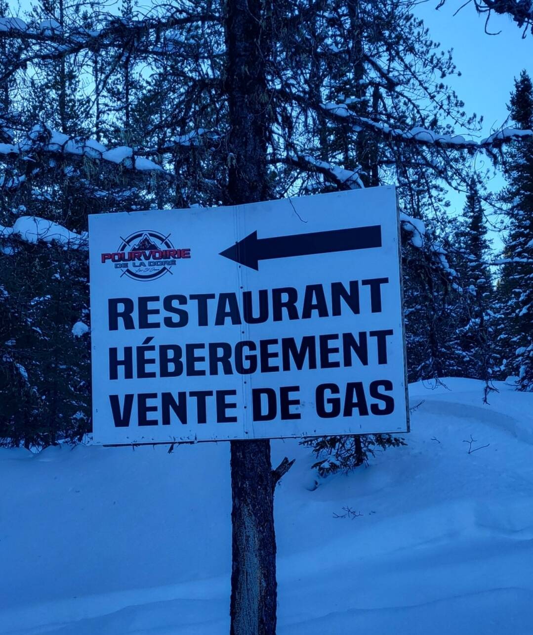 Gas between Marina Chibougamau and La Dore